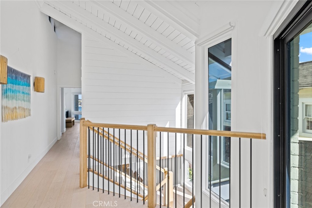 1126 E Balboa Boulevard