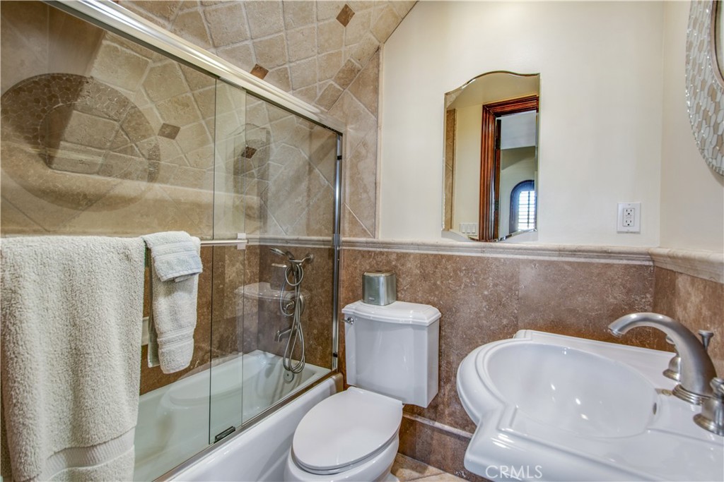 323 Via Lido Soud