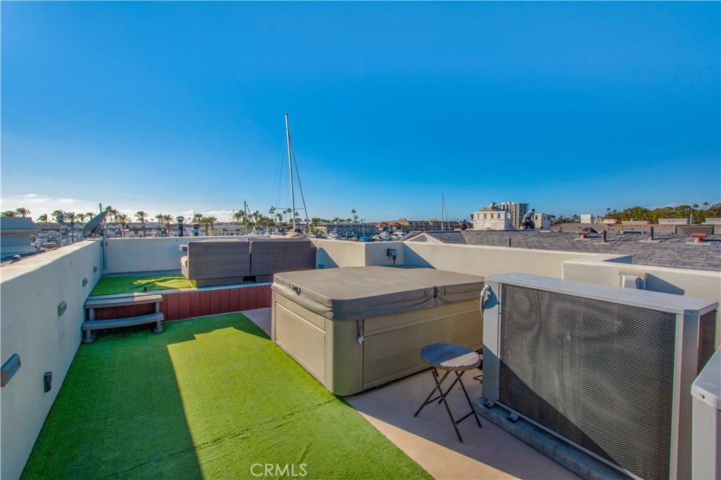 323 Via Lido Soud