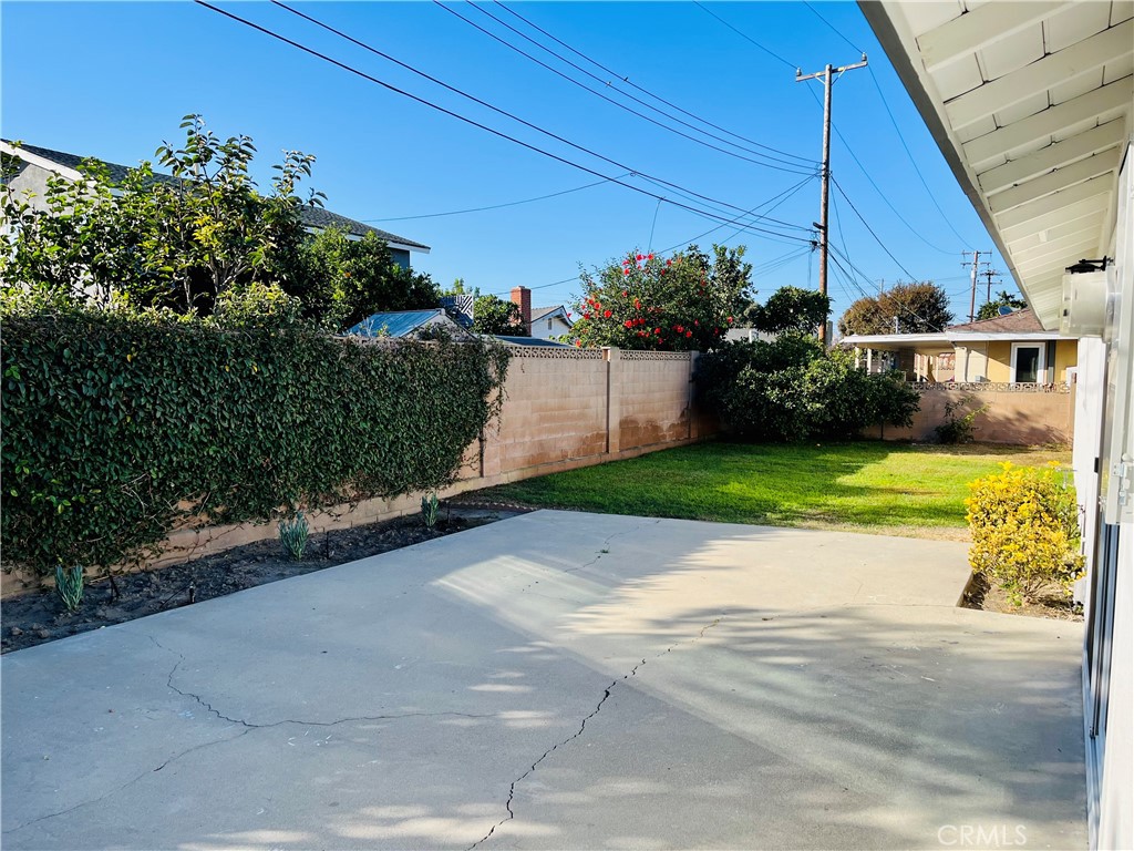 13301 Siskiyou Street