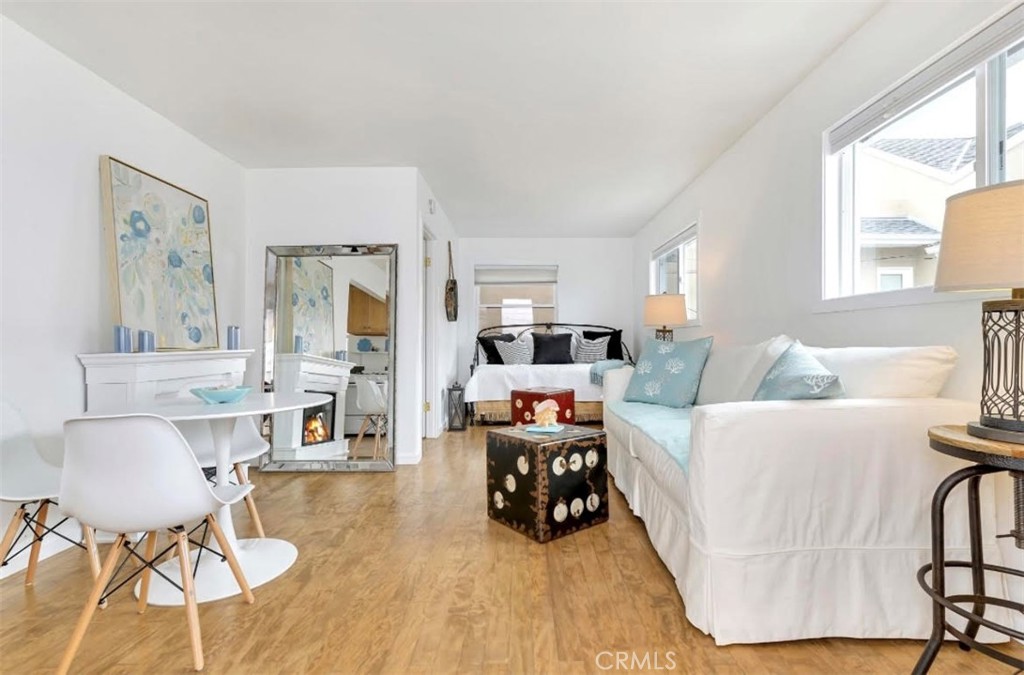 117 1/2 Amethyst Ave