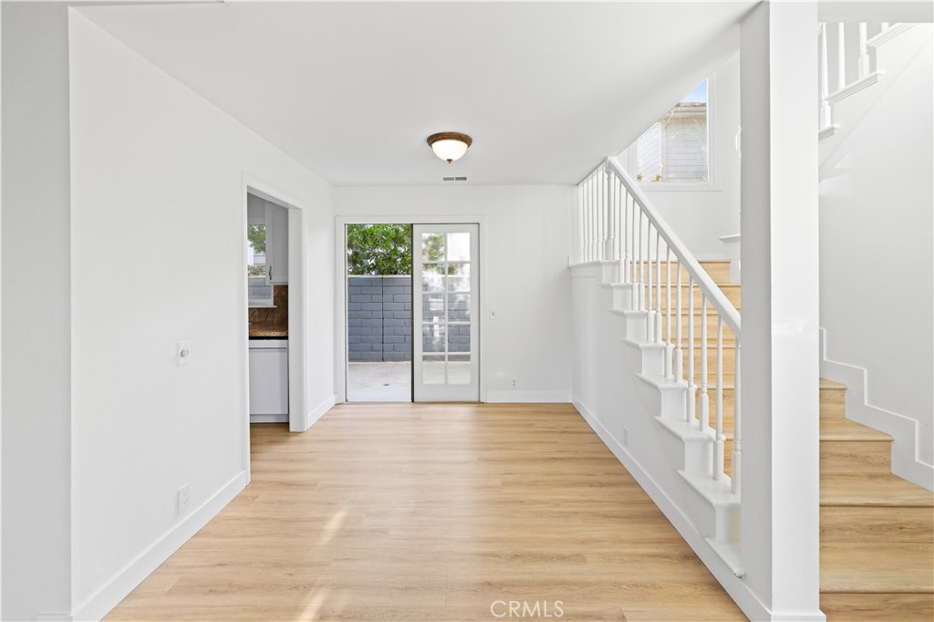 1597 Riverside Place B