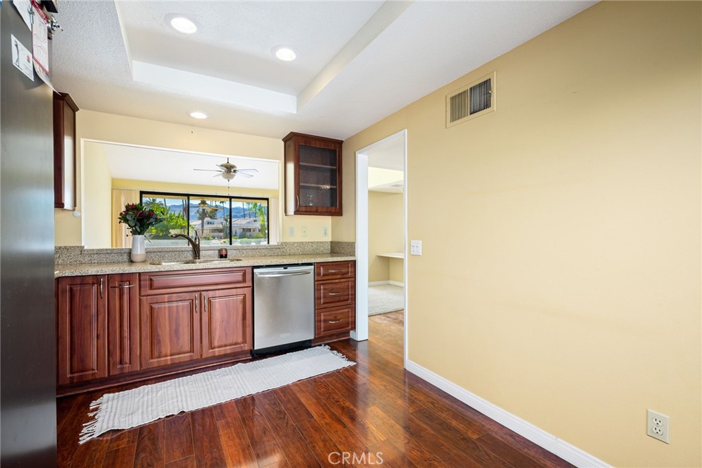 68125 Seven Oaks Drive