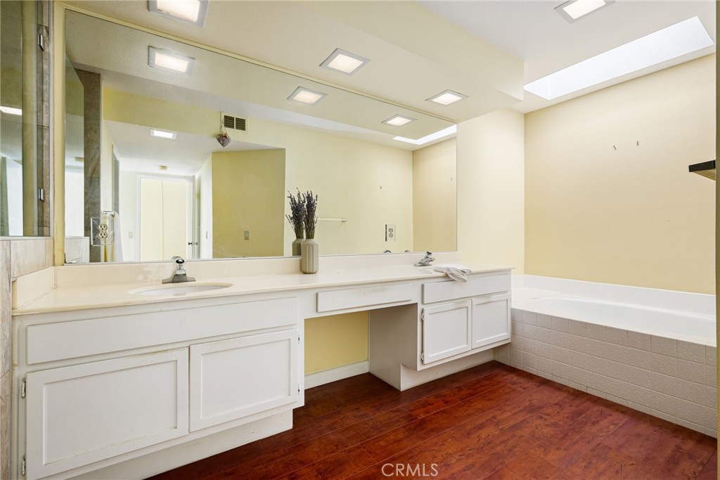 68125 Seven Oaks Drive