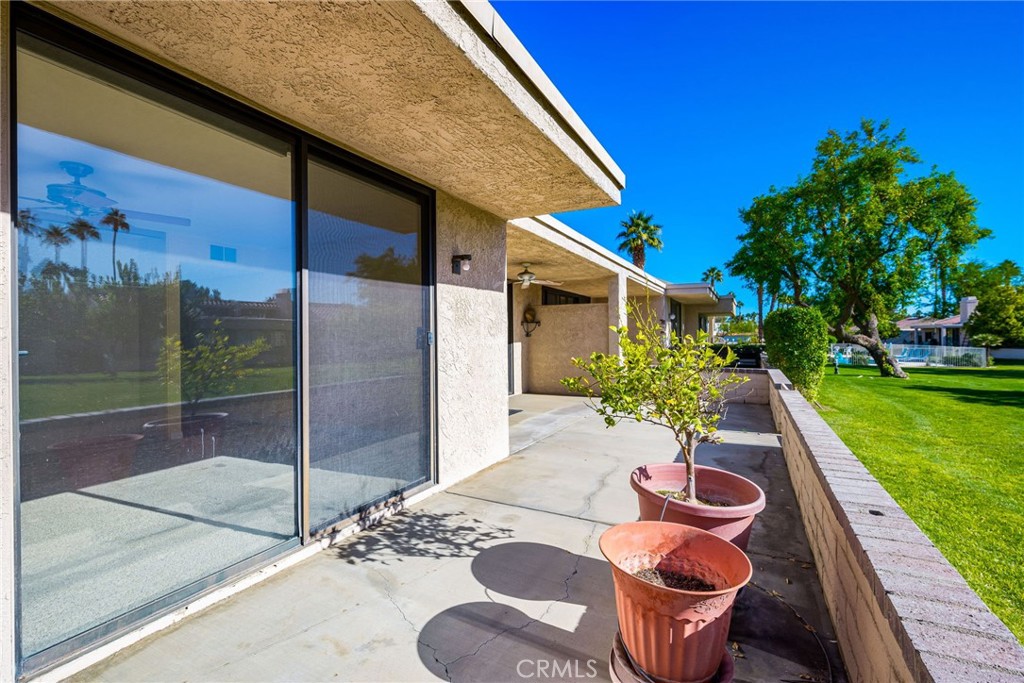 68125 Seven Oaks Drive