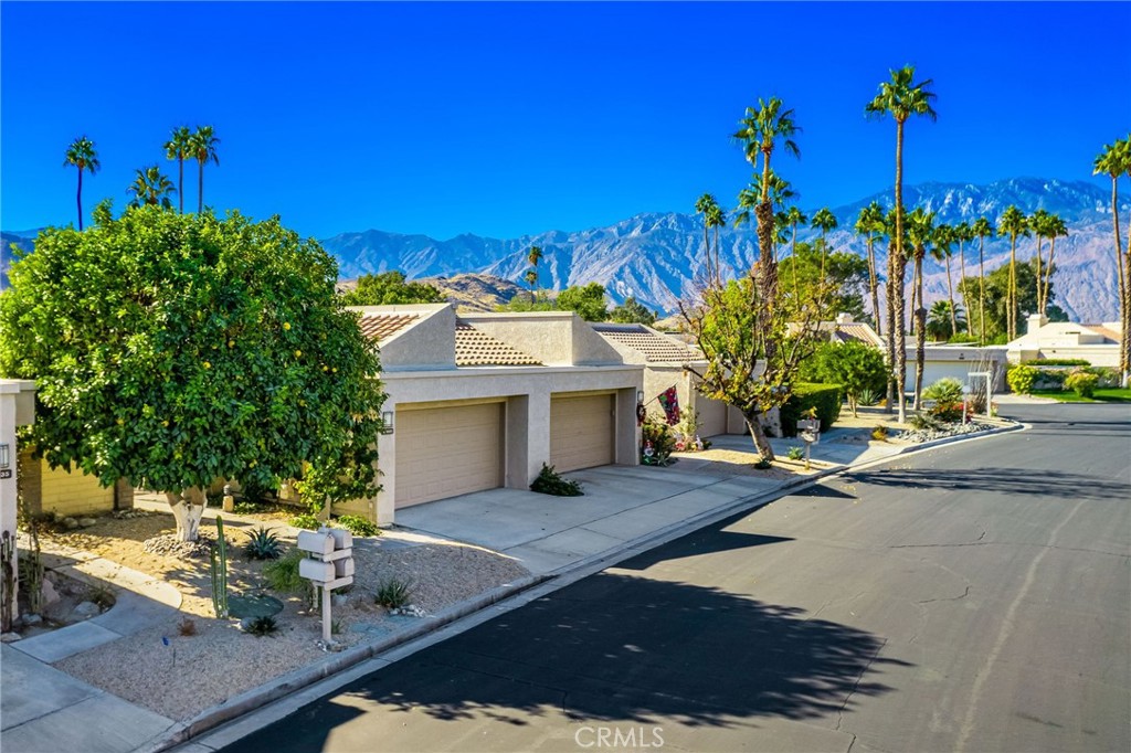 68125 Seven Oaks Drive