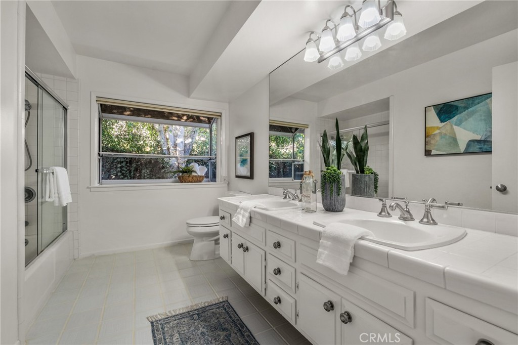 17592 Orange Tree Lane