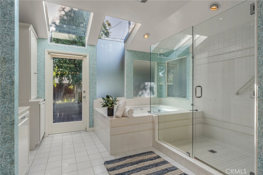 17592 Orange Tree Lane