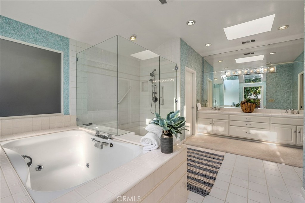 17592 Orange Tree Lane