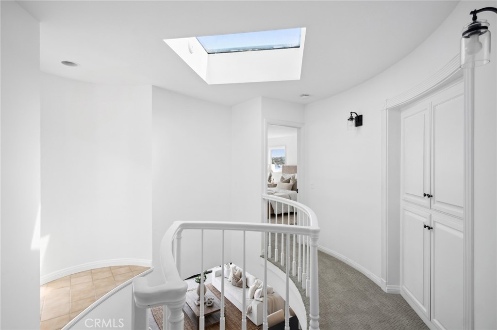 1214 E Balboa Boulevard