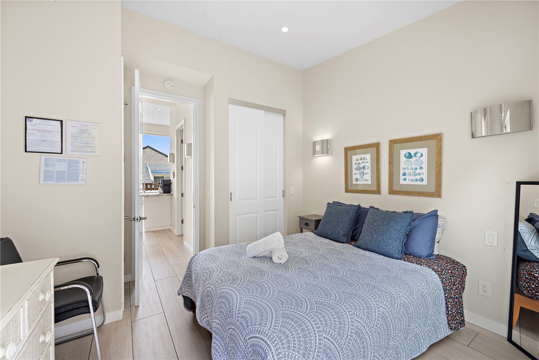 1504 W Oceanfront 5