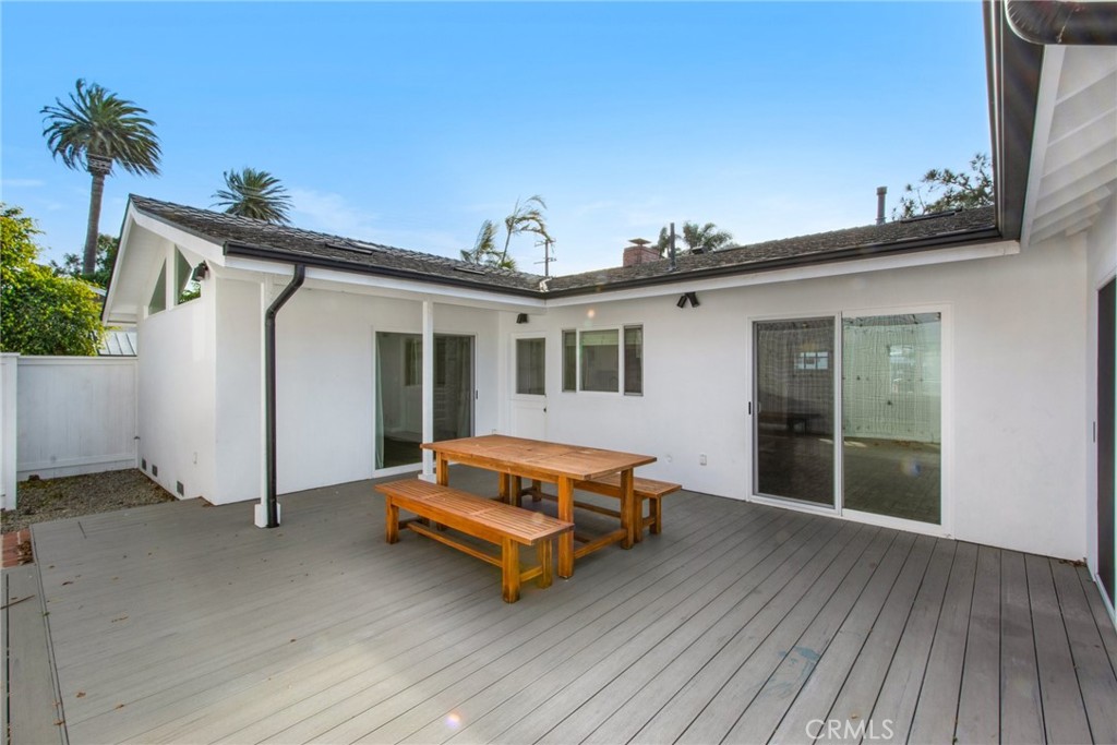 190 Costa Mesa Street