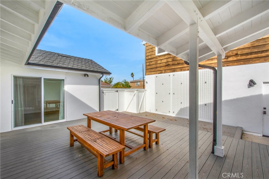 190 Costa Mesa Street