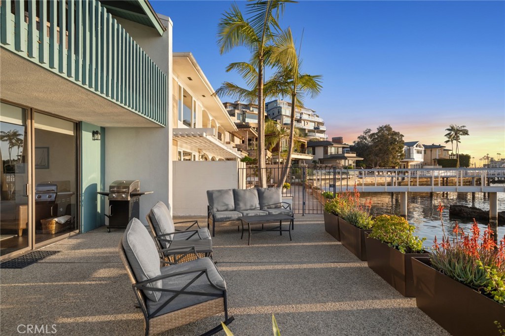 115 Bayside Place 115