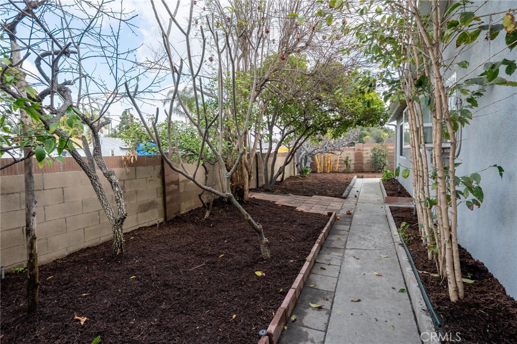 8290 Santa Elvira Way