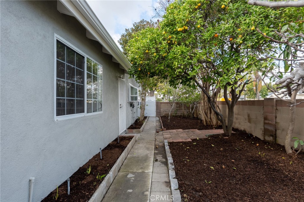 8290 Santa Elvira Way