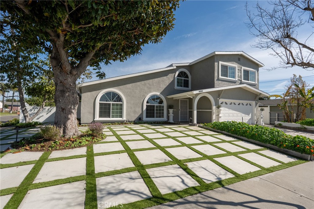 8290 Santa Elvira Way