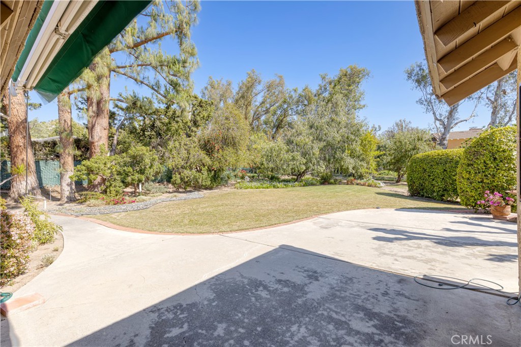 7148 E Grovewood Lane