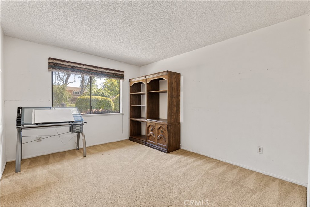 7148 E Grovewood Lane