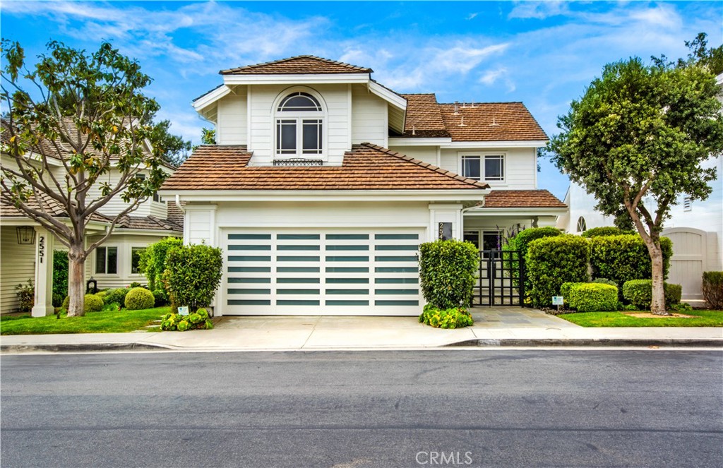 2541 Point Del Mar