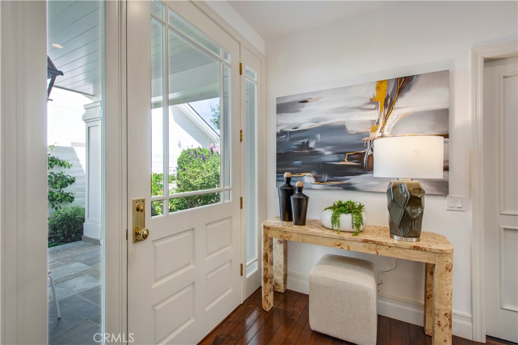 2541 Point Del Mar