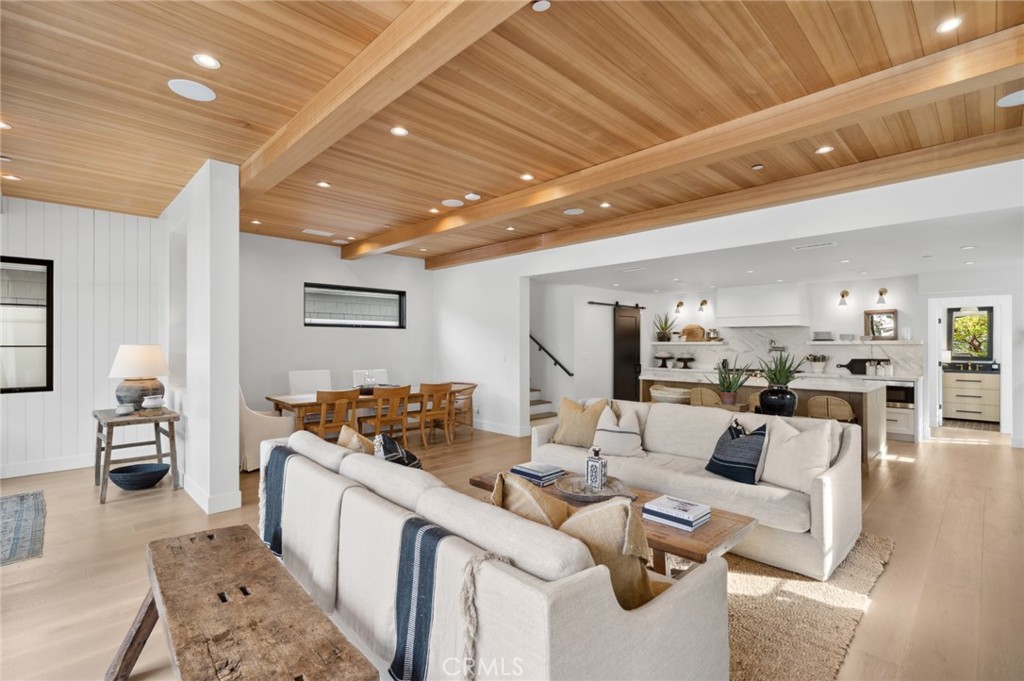 2045 E Ocean Boulevard