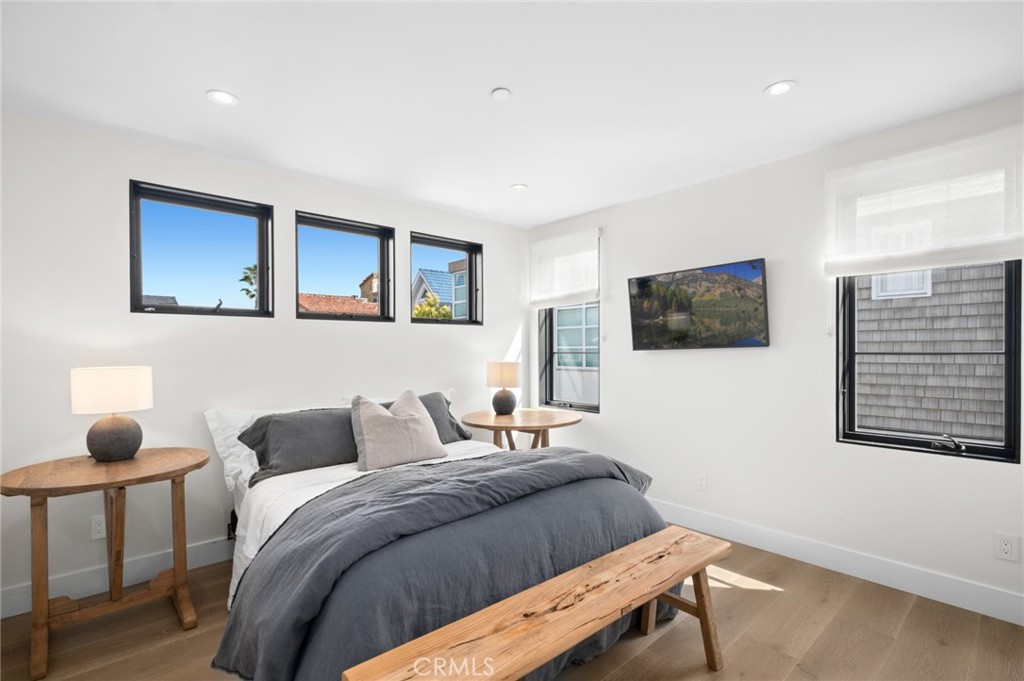 2045 E Ocean Boulevard