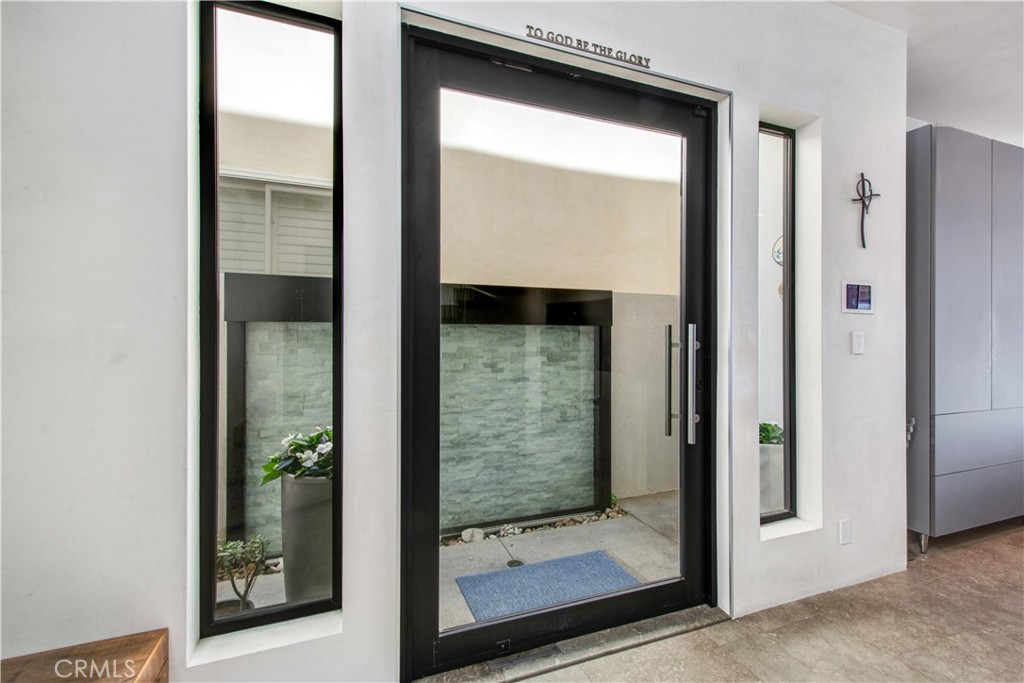 533 Via Lido Soud