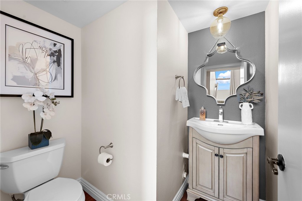 2554 Elden Avenue B101