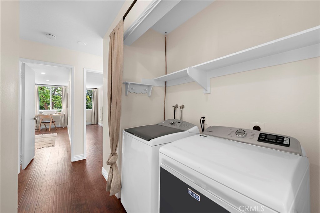 2554 Elden Avenue B101