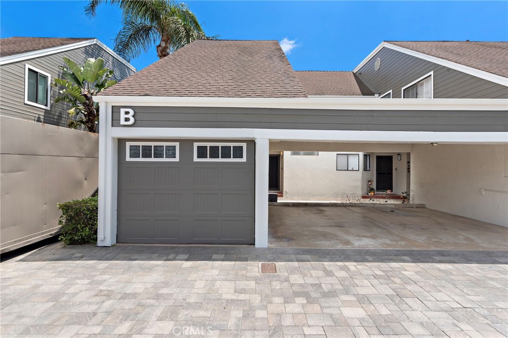 2554 Elden Avenue B101