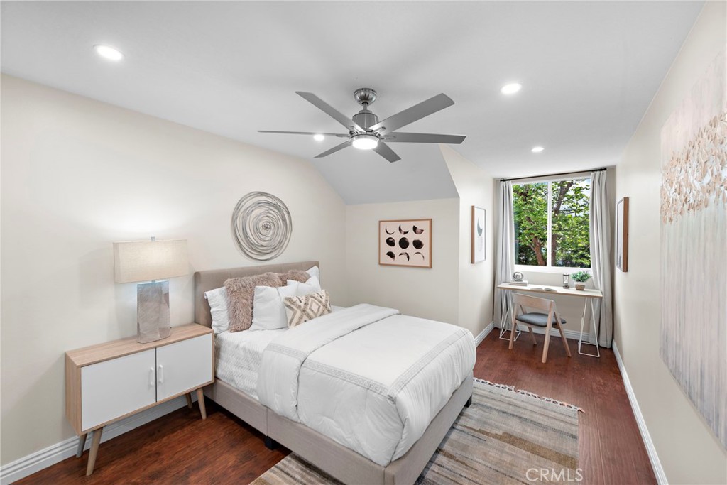 2554 Elden Avenue B101