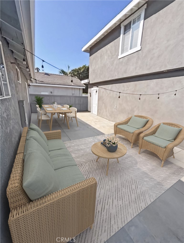 228 Del Mar Avenue