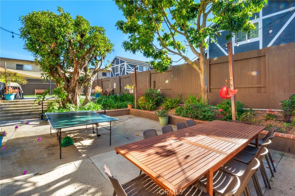 1925 Anaheim Avenue 8