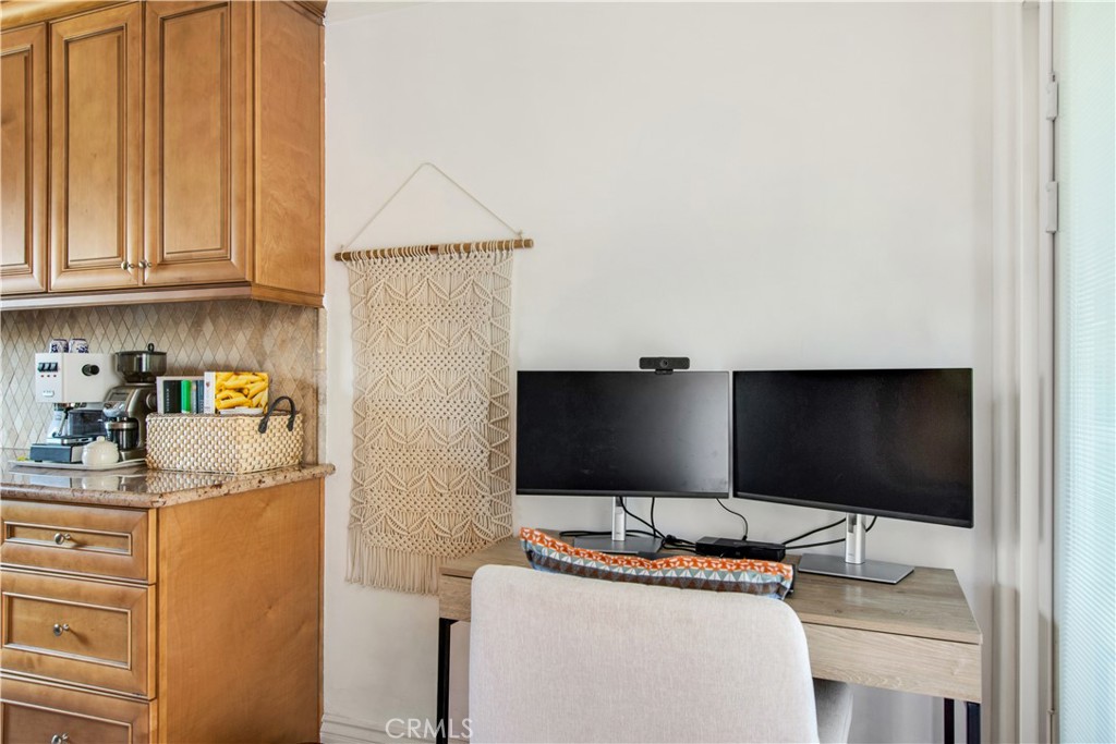 1100 Rutland Road 12