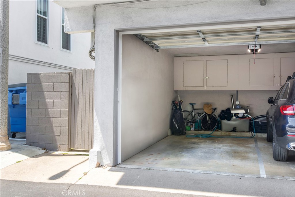 1100 Rutland Road 12