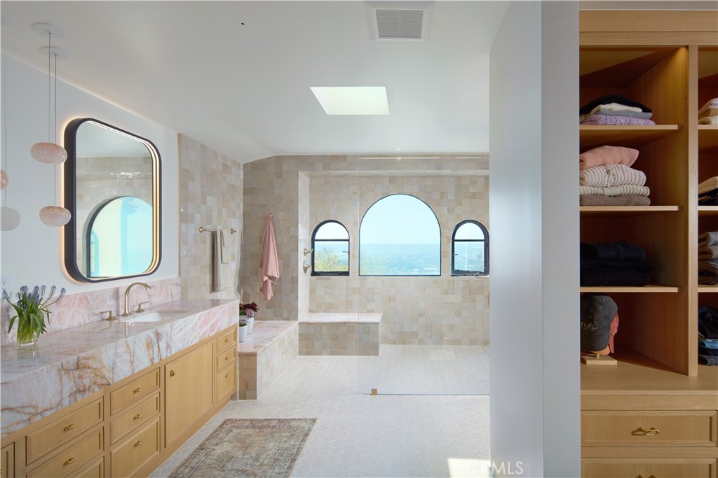 17 Muir Beach Circle