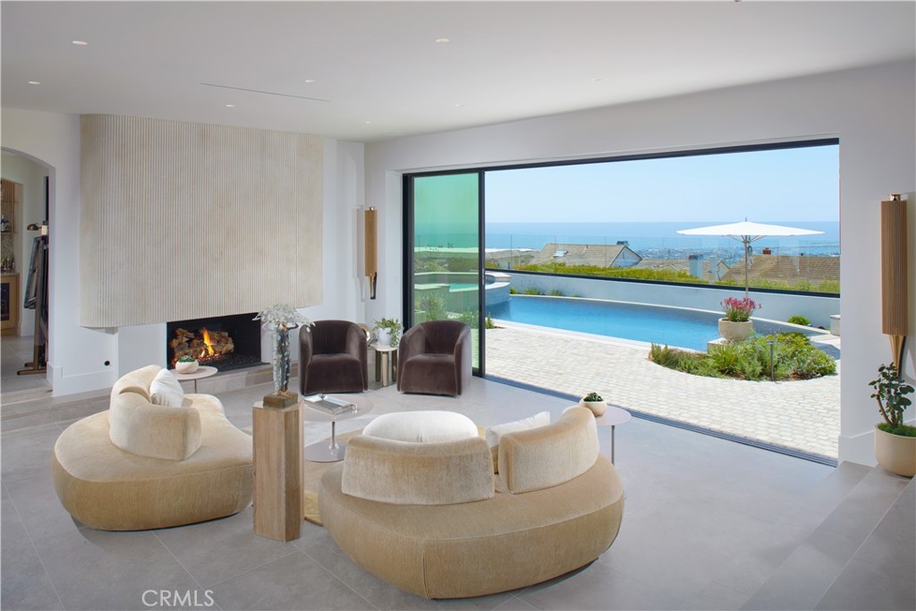 17 Muir Beach Circle