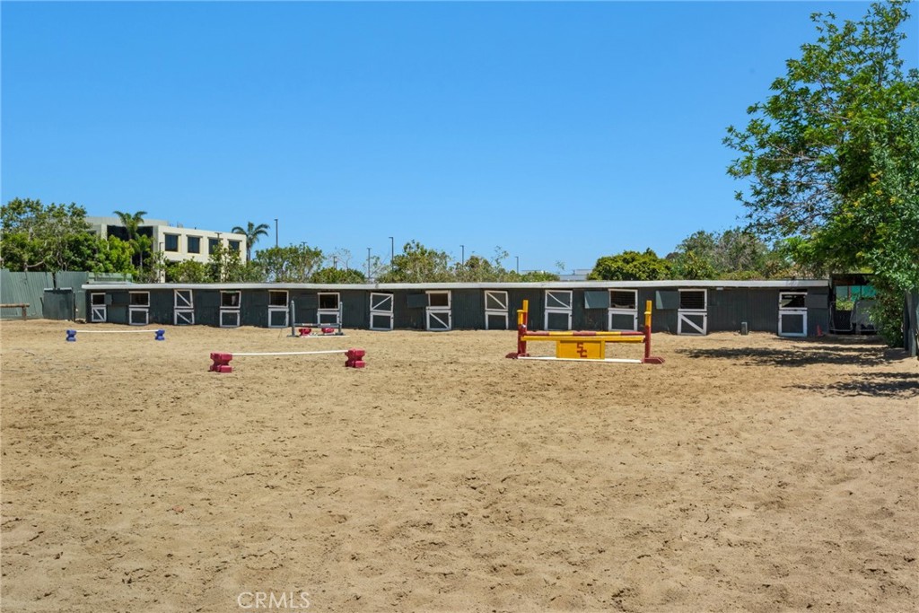 2173 Orchard Drive