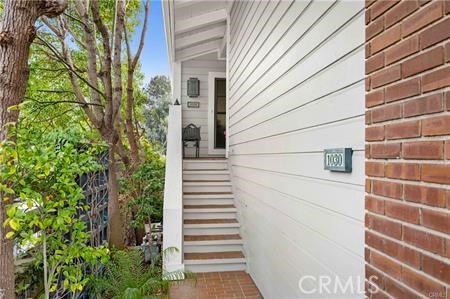 1030 Bayside Cove 702