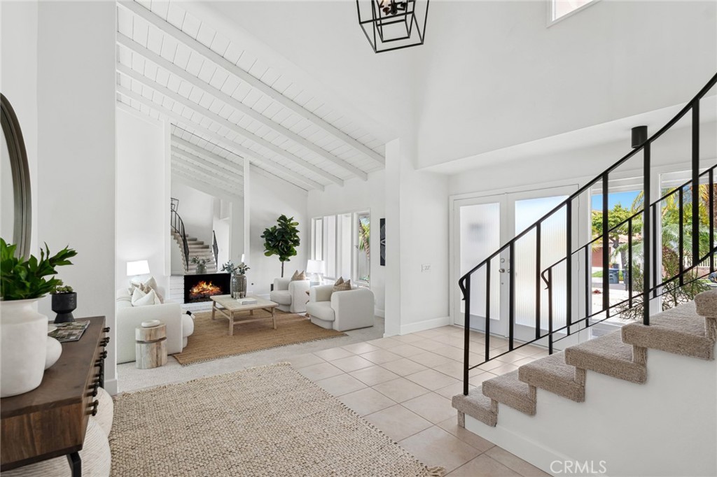 25 Point Loma Drive