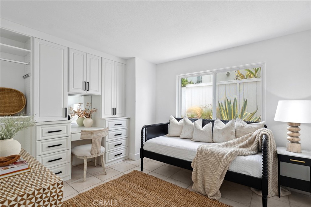 25 Point Loma Drive