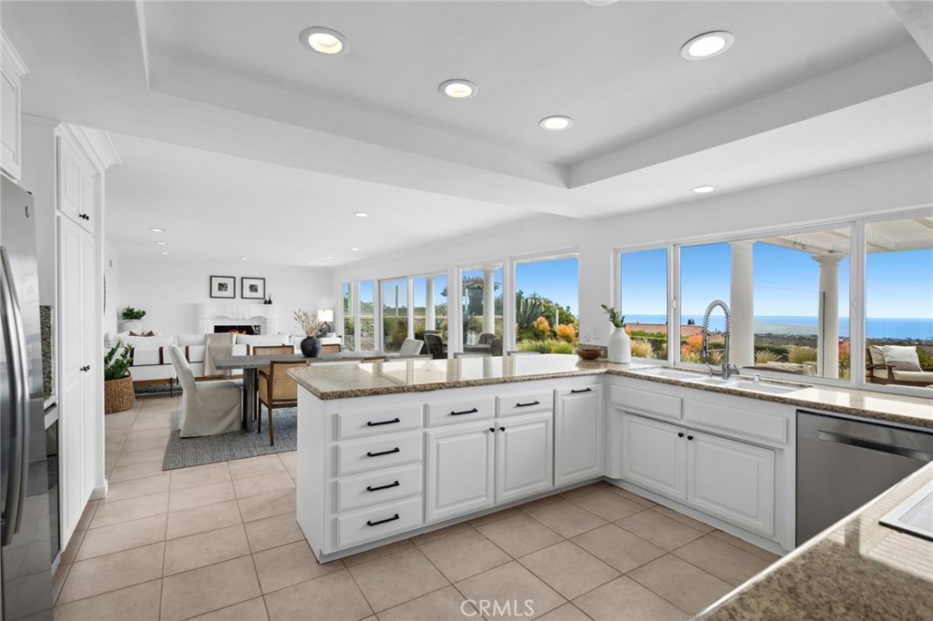 25 Point Loma Drive