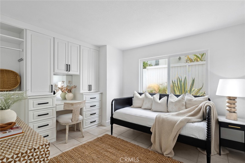 25 Point Loma Drive
