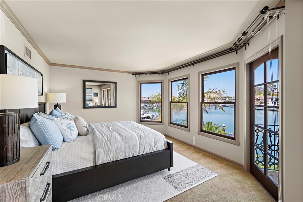 648 Harbor Island Drive