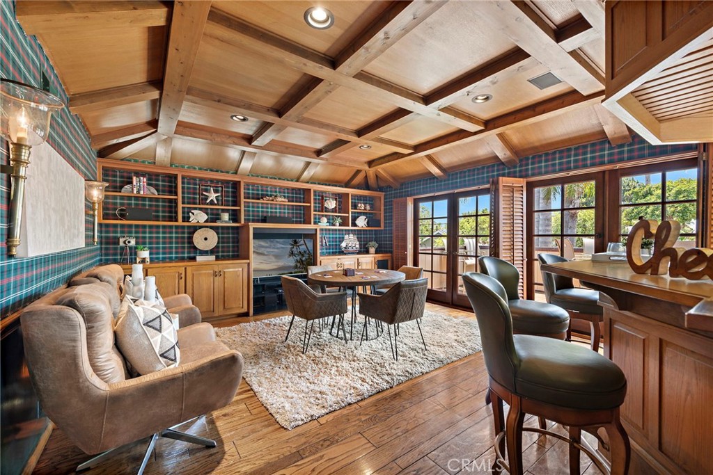 648 Harbor Island Drive