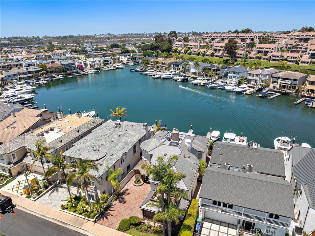 648 Harbor Island Drive