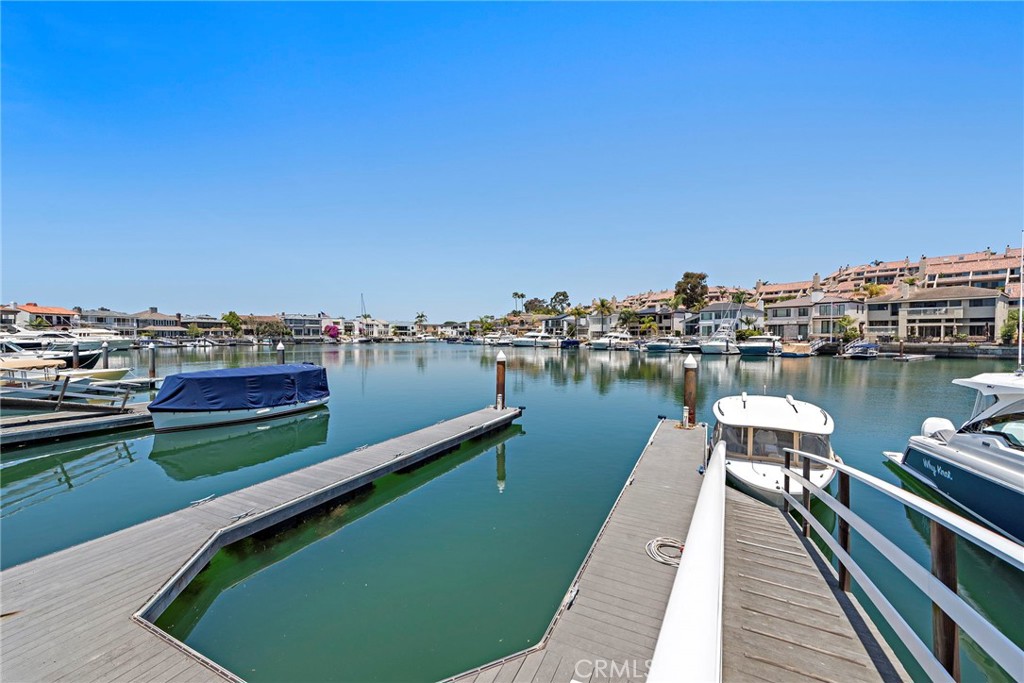 648 Harbor Island Drive