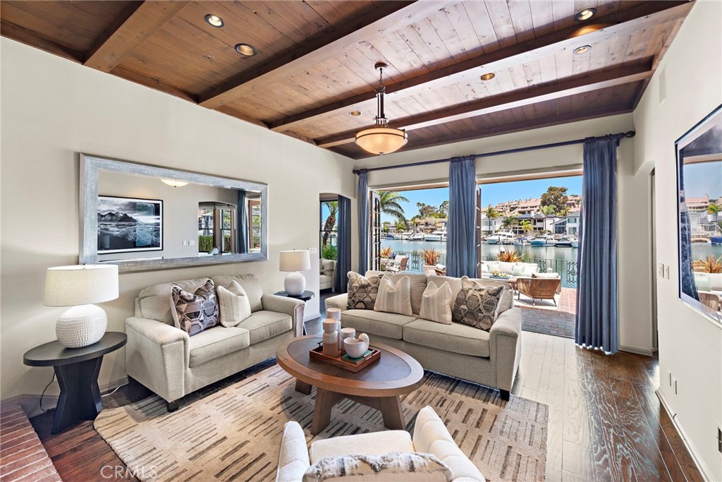 648 Harbor Island Drive
