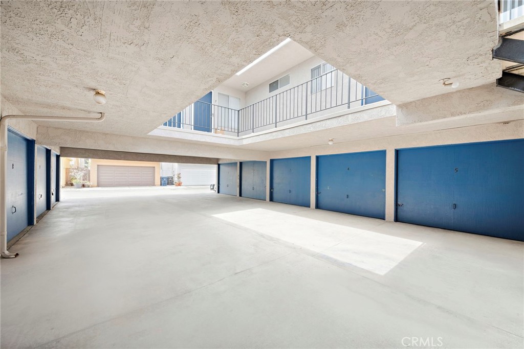 221 10th Street